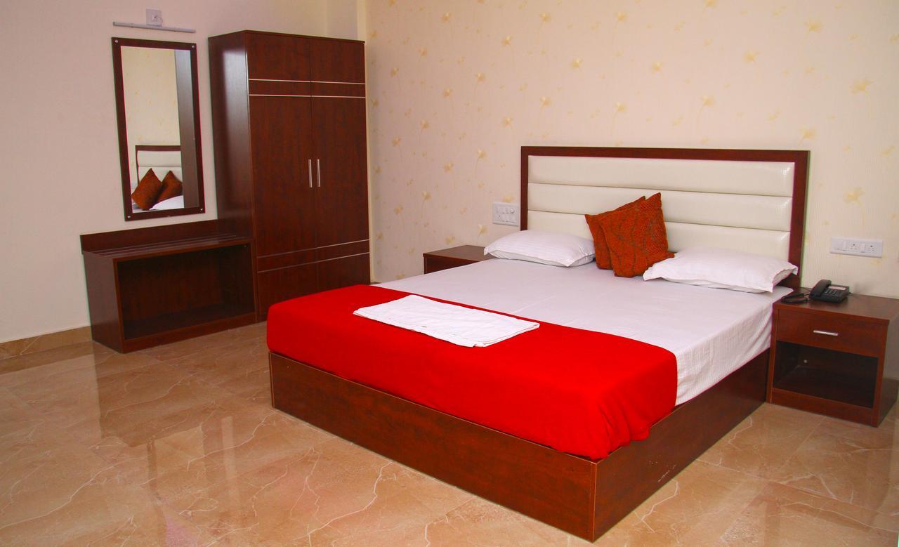 Hotel Kateel International Karkal Ngoại thất bức ảnh